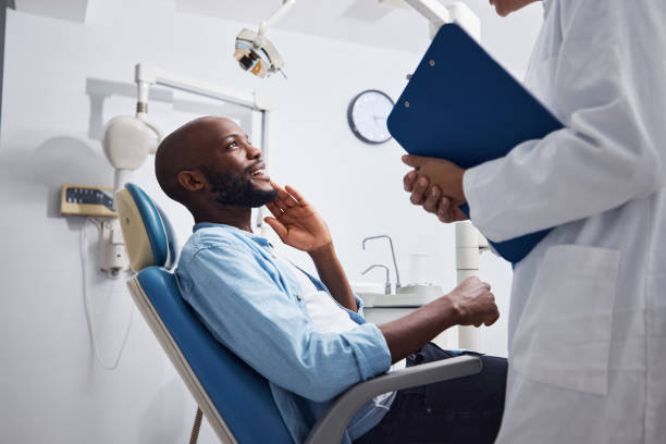 Best Emergency Tooth Extraction in Kewaunee, WI